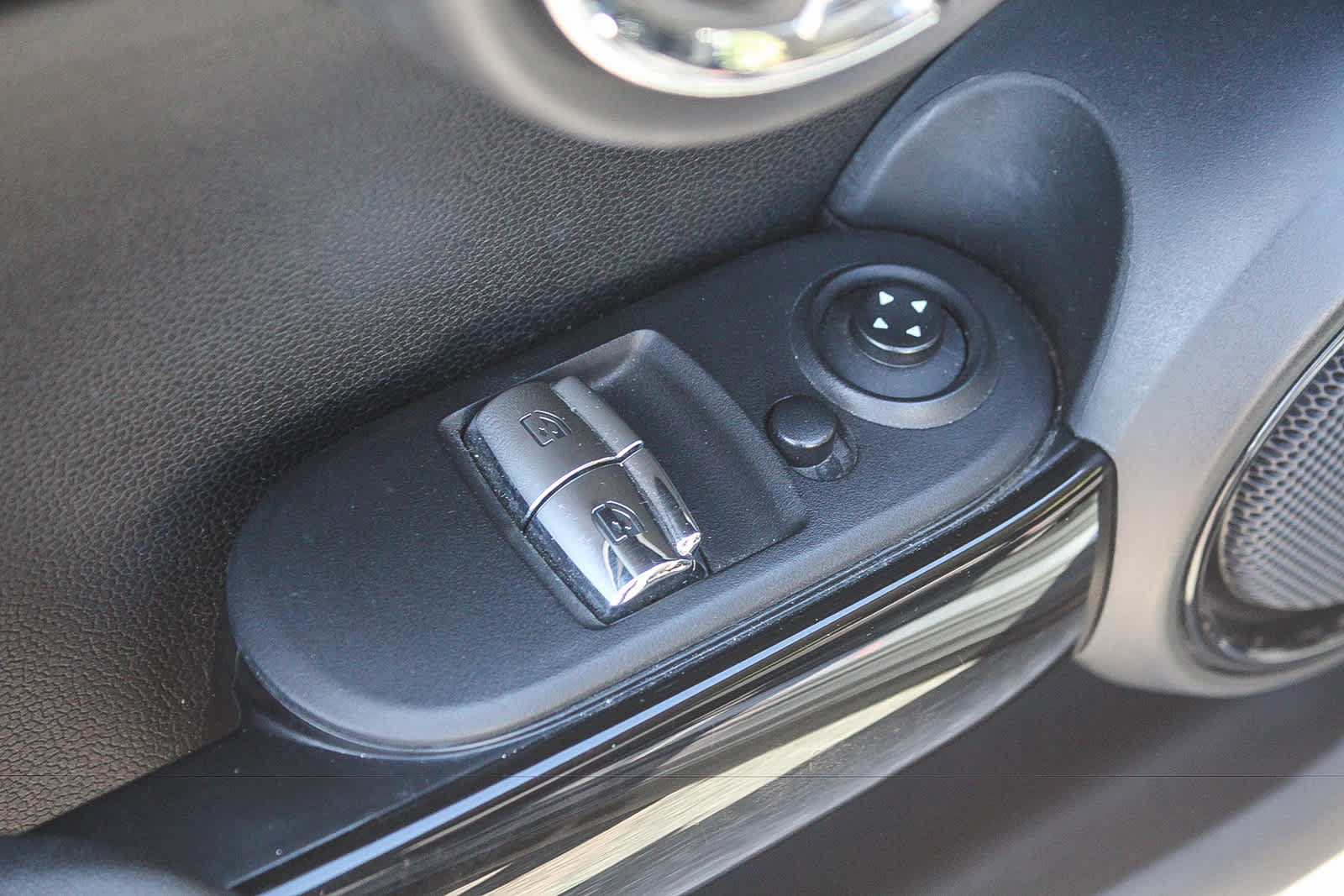 Used 2022 MINI Cooper S FWD image 19