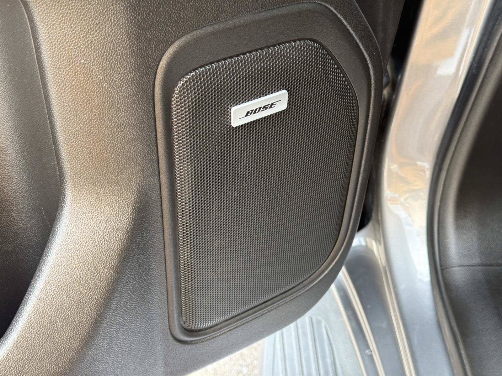 Certified 2020 Chevrolet Silverado 1500 RST AWD/4WD image 13