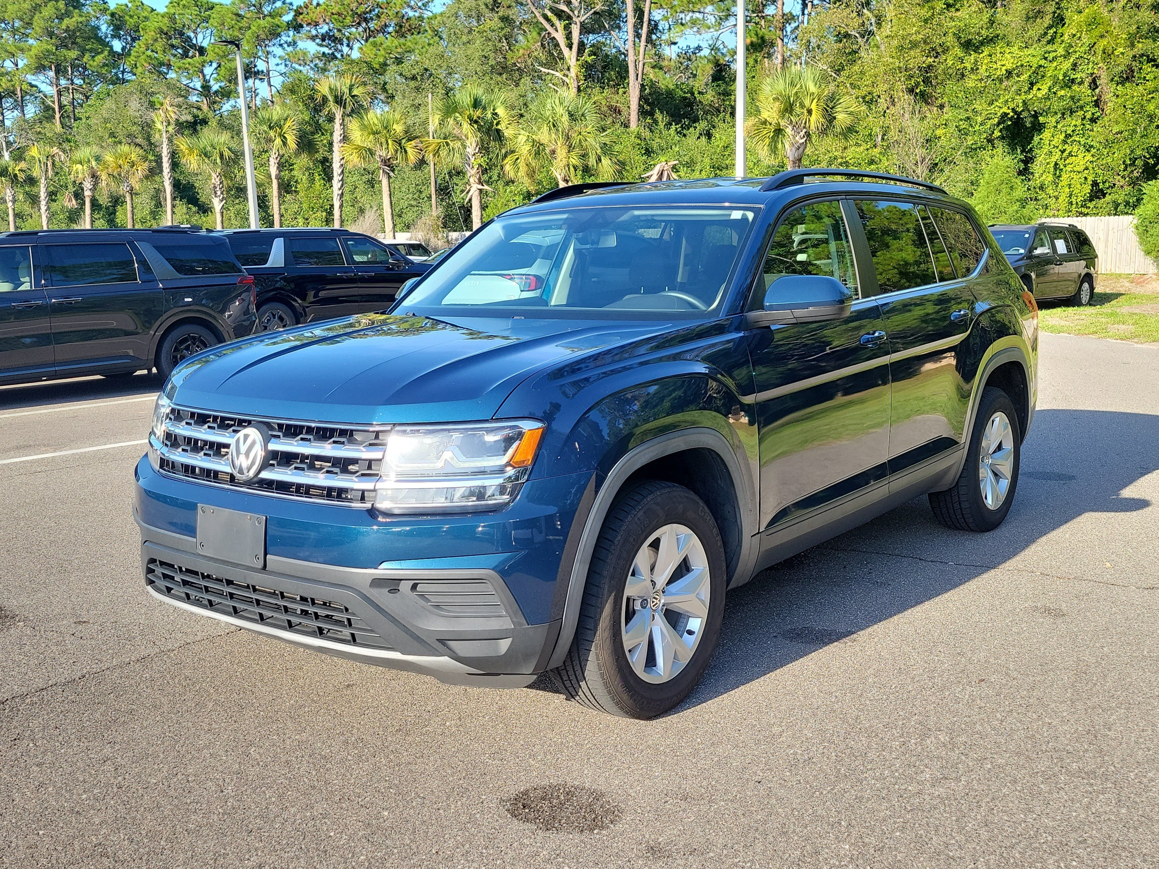 Used 2020 Volkswagen Atlas S FWD image 3