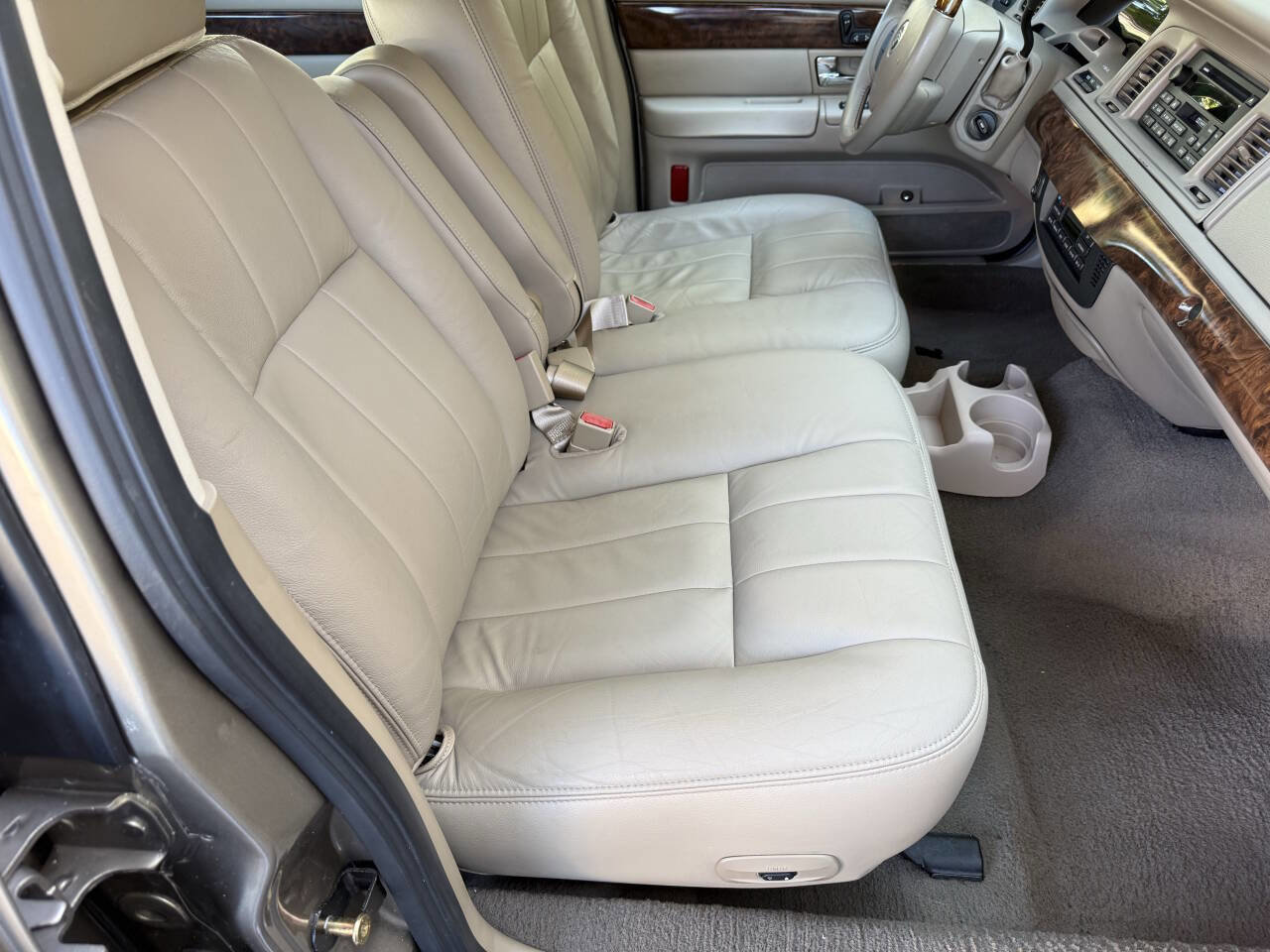 Used 2005 Mercury Grand Marquis LS RWD image 16