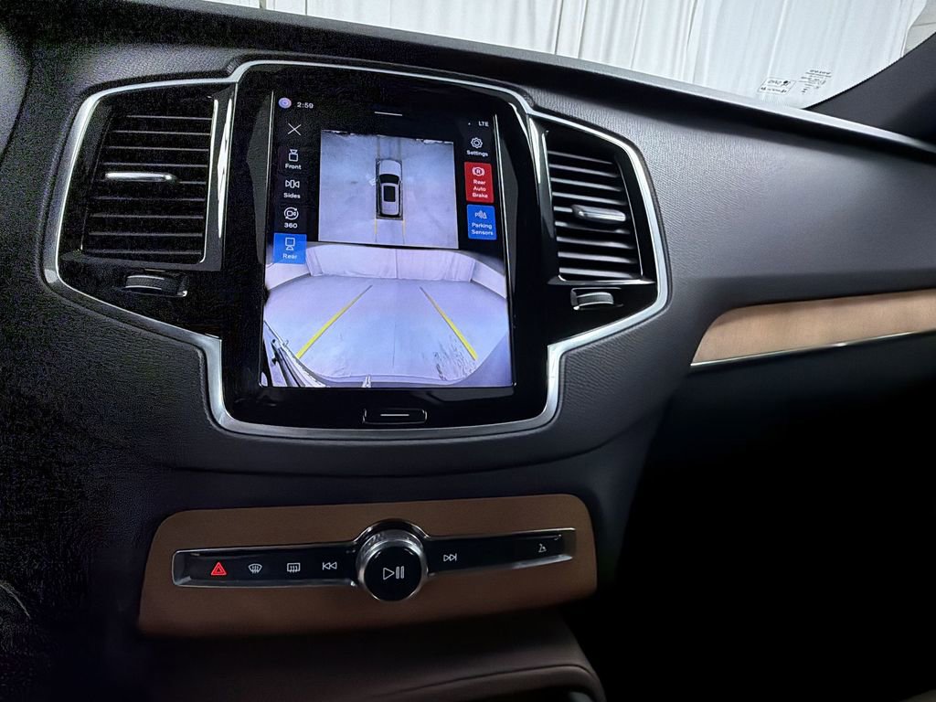 Used 2024 Volvo XC90 T8 Plus w/ Protection Package image 21