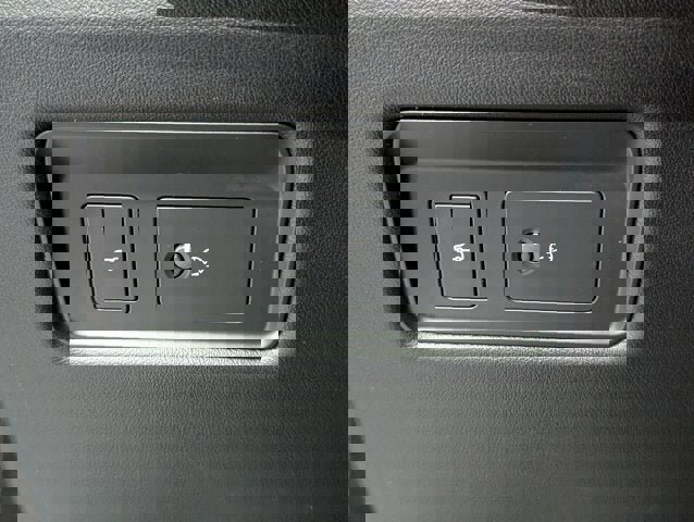 Used 2020 Land Rover Range Rover Sport HSE image 34