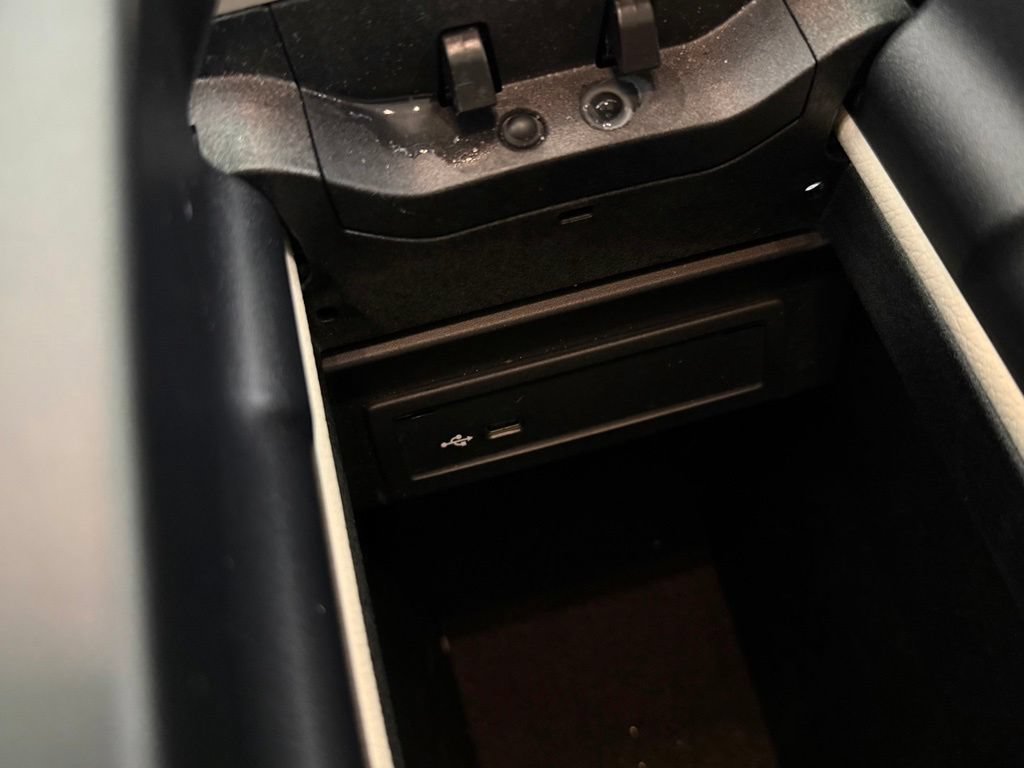 Used 2021 Mercedes-Benz GLA 250 4MATIC image 31