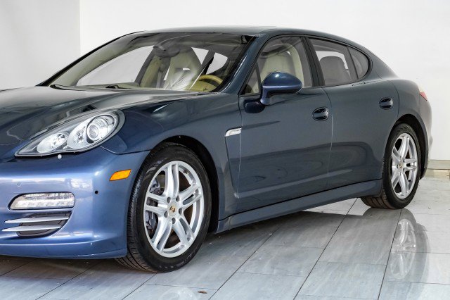 Used 2012 Porsche Panamera 4 image 62