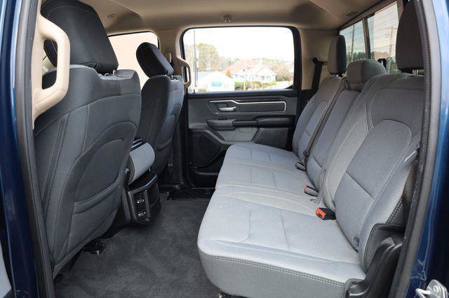 Used 2020 RAM 1500 Big Horn AWD/4WD image 20