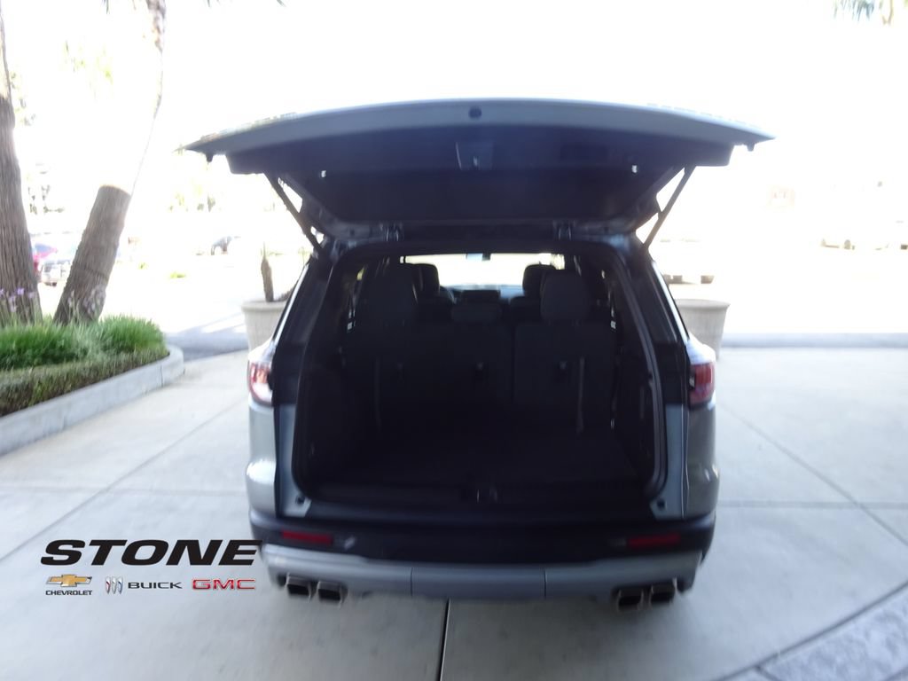 Certified 2025 GMC Acadia Elevation FWD image 30