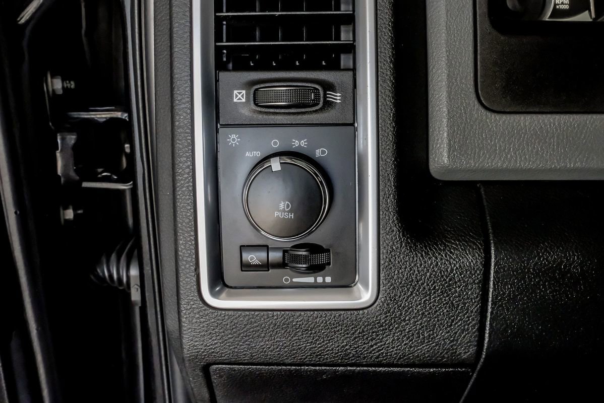Used 2018 RAM 1500 Big Horn AWD/4WD image 25