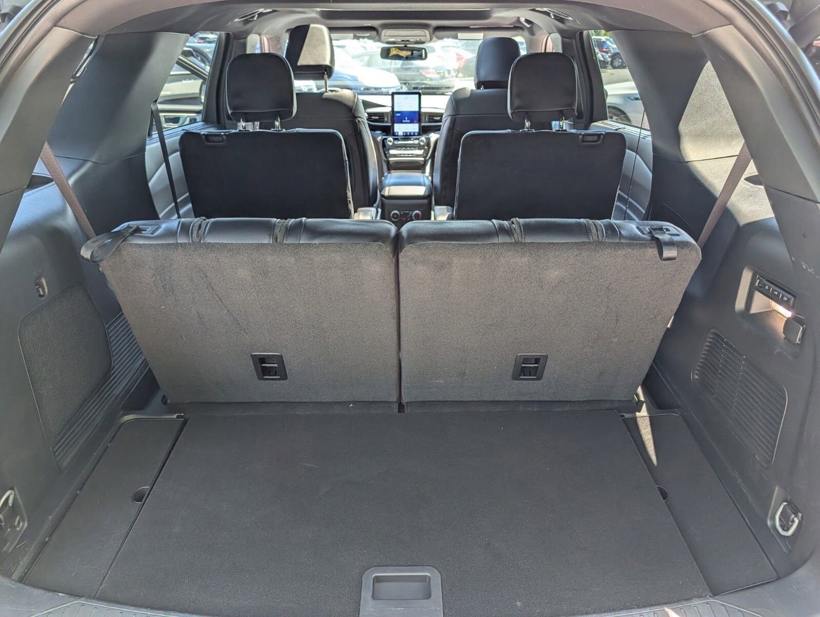 Used 2023 Ford Explorer ST w/ Equipment Group 401A AWD/4WD image 27