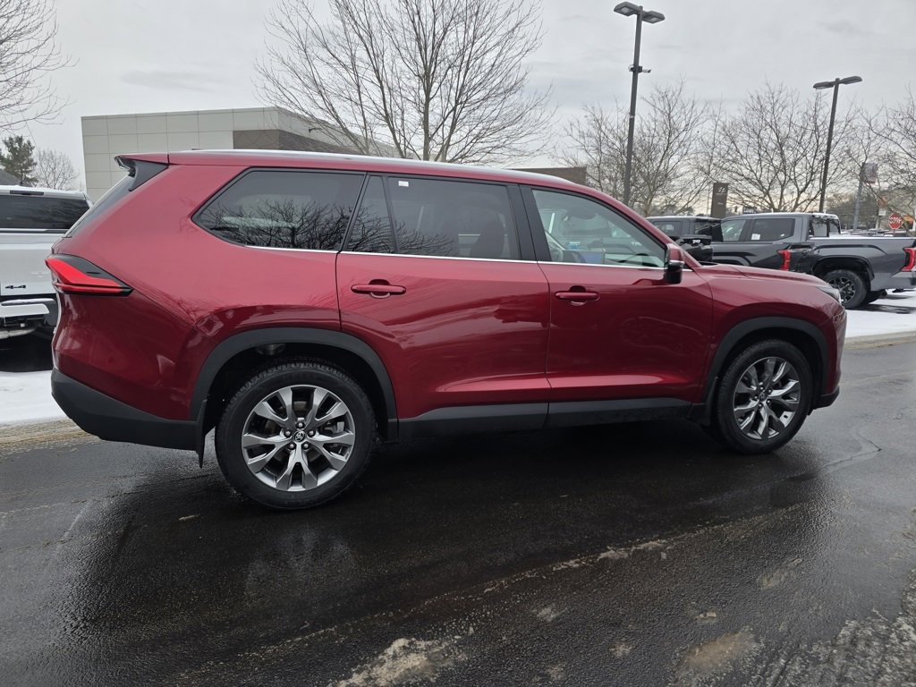 Certified 2024 Toyota Grand Highlander Limited image 9