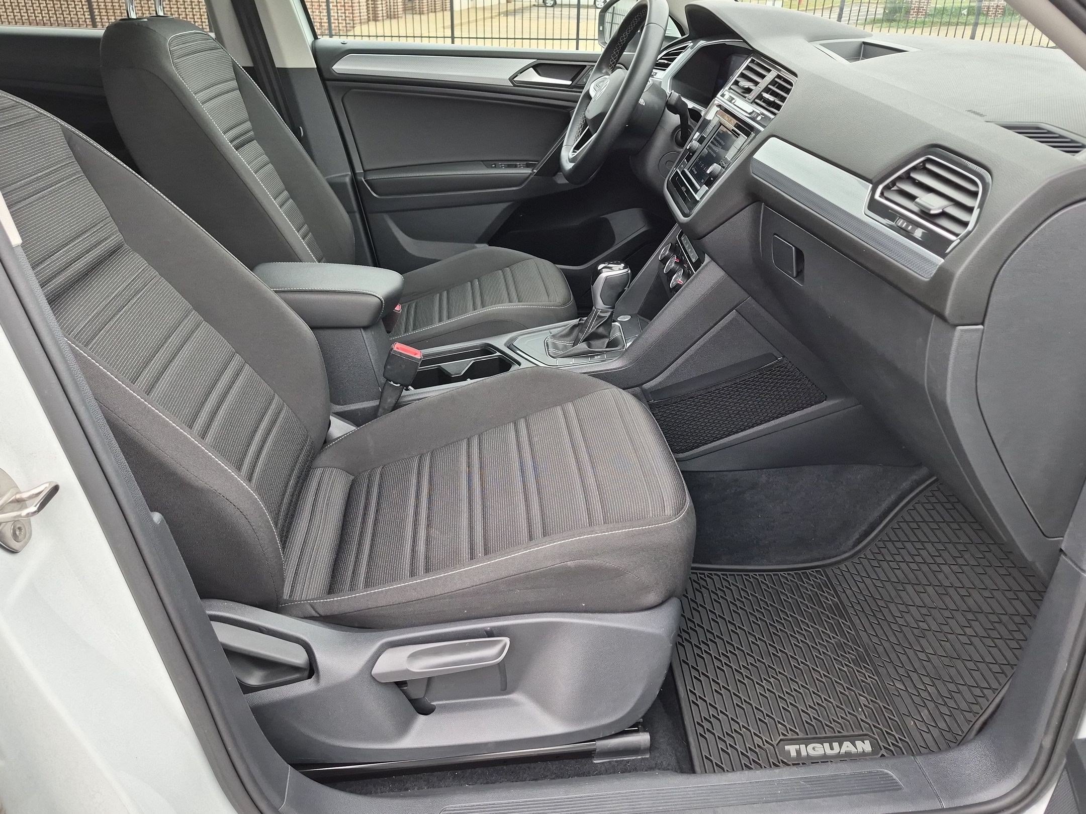Used 2022 Volkswagen Tiguan S FWD image 35