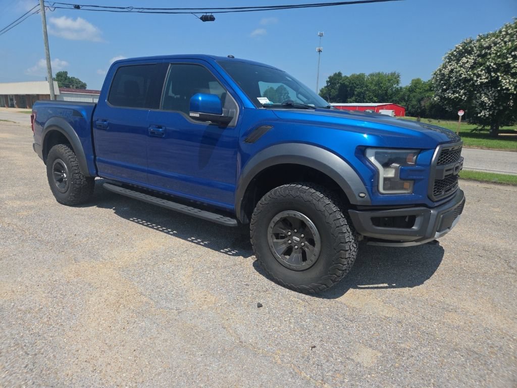 Used 2017 Ford F150 Raptor w/ Equipment Group 802A Luxury AWD/4WD image 13