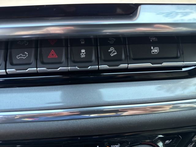 Used 2024 Chevrolet Silverado 1500 High Country w/ Z71 Off-Road Package image 21