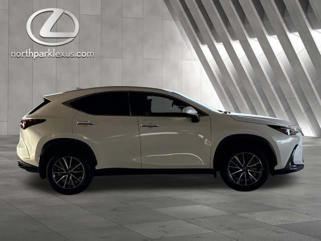 Certified 2022 Lexus NX 250 AWD image 4