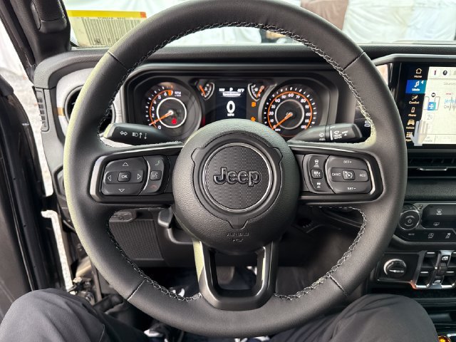 New 2026 Jeep Gladiator Sport AWD/4WD image 18