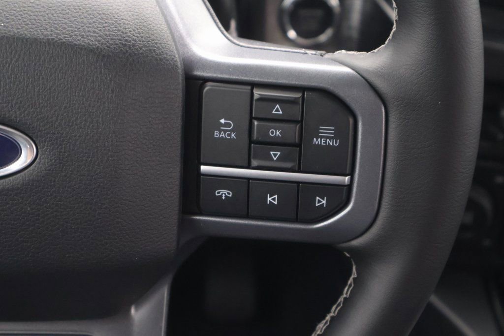 New 2026 Ford F350 Lariat w/ Black Appearance Package image 20