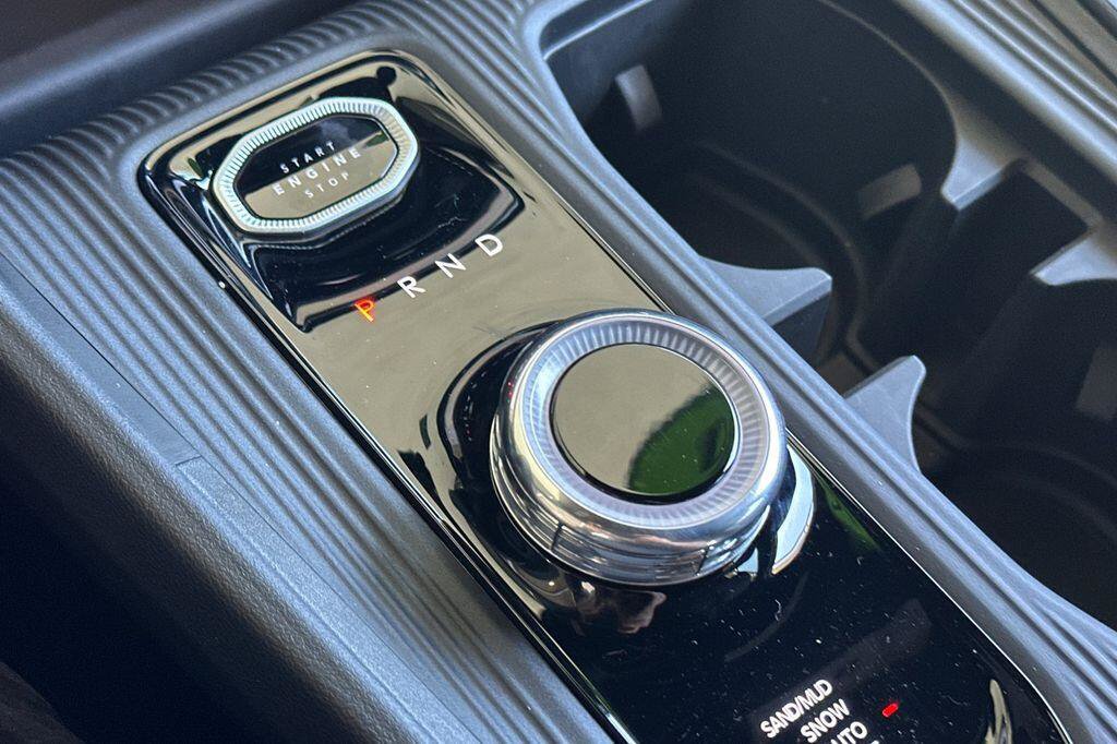 New 2026 Jeep Cherokee Laredo AWD/4WD image 21