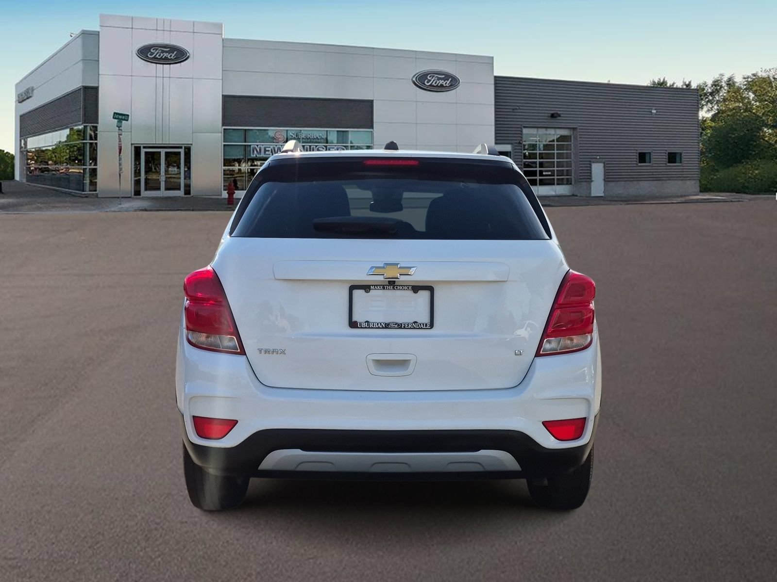 Used 2019 Chevrolet Trax LT w/ LT Convenience Package FWD image 8