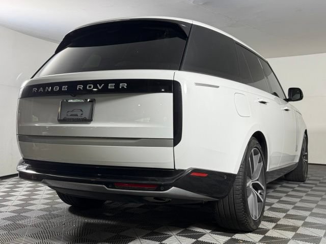 Certified 2025 Land Rover Range Rover Autobiography AWD/4WD image 8
