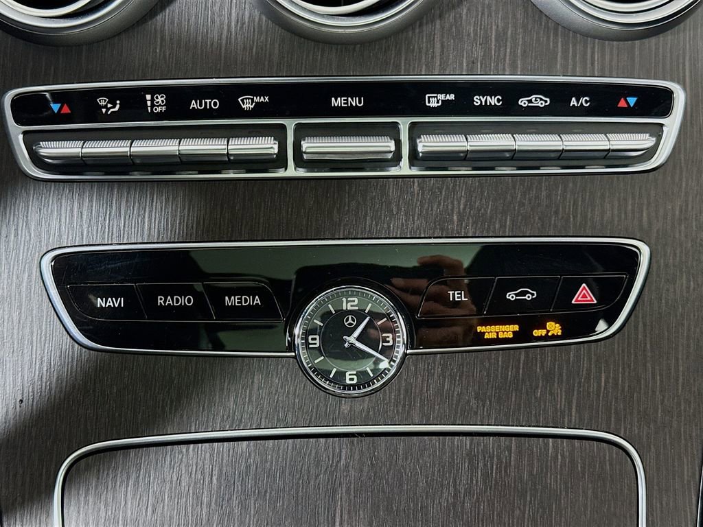 Used 2021 Mercedes-Benz C 300 4MATIC Sedan image 16