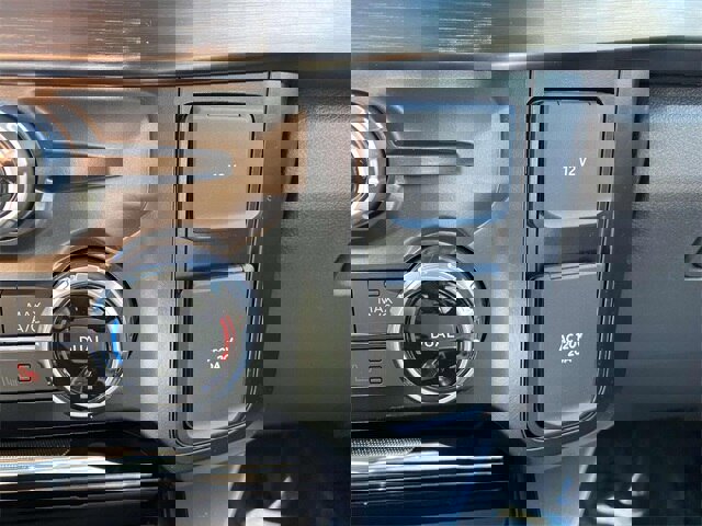 New 2026 Ford F350 4x4 Crew Cab Super Duty image 40