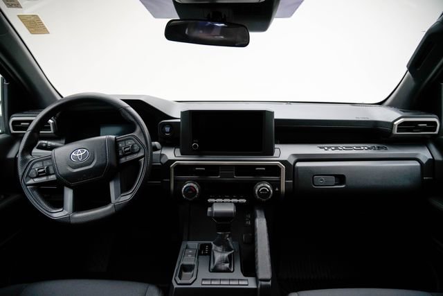 Used 2024 Toyota Tacoma SR image 18