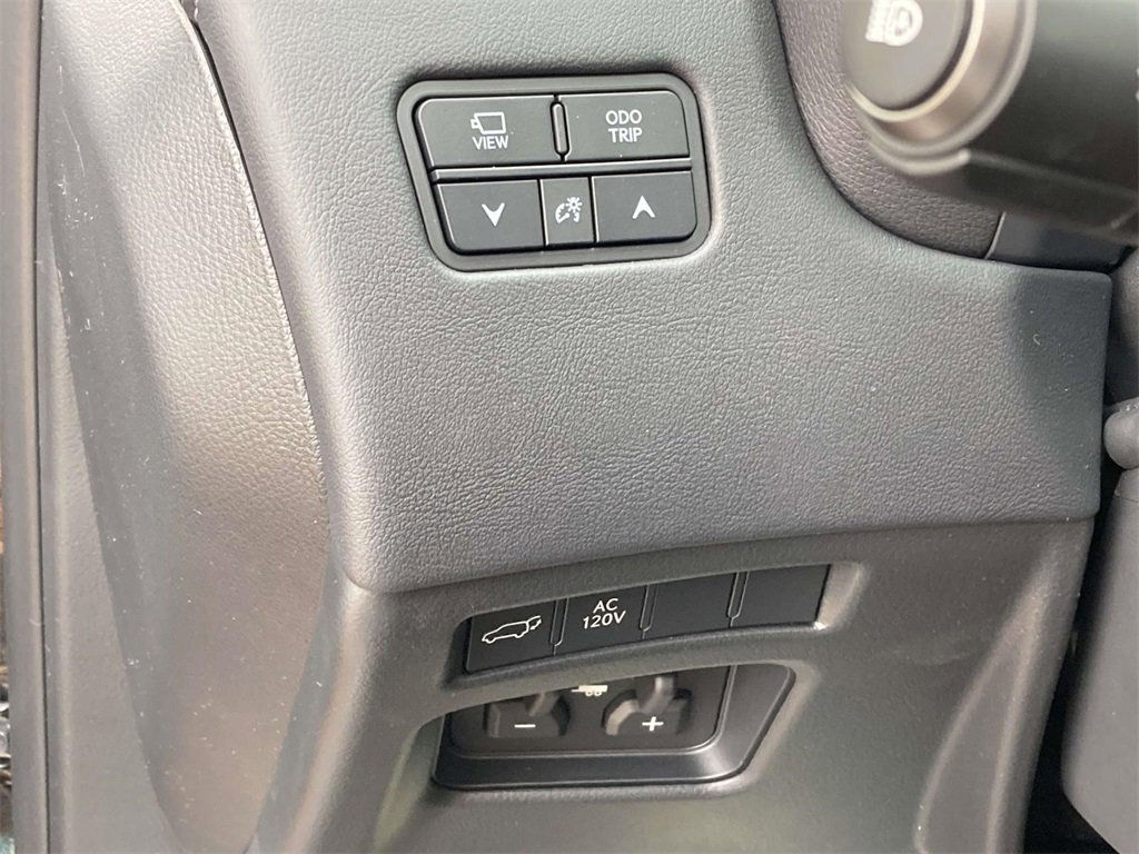 New 2025 Lexus LX 700h Luxury image 19