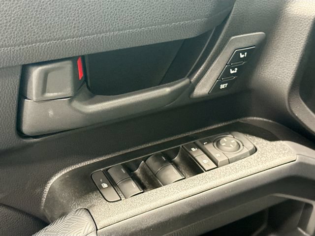 New 2025 Toyota 4Runner TRD Off-Road Premium AWD/4WD image 16