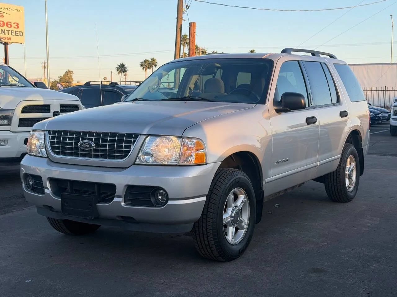 Used 2004 Ford Explorer Sport XLT AWD/4WD image 2