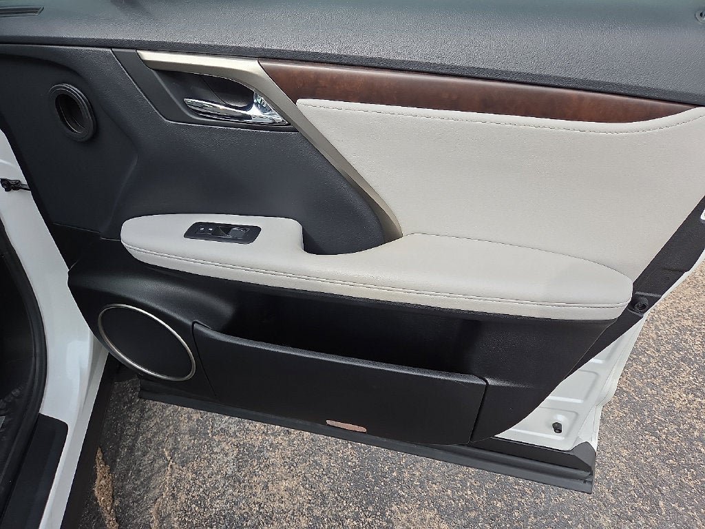 Used 2022 Lexus RX 350 FWD w/ Premium Package image 14