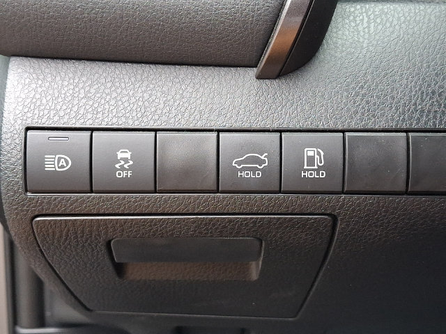 Used 2024 Toyota Camry LE FWD image 27