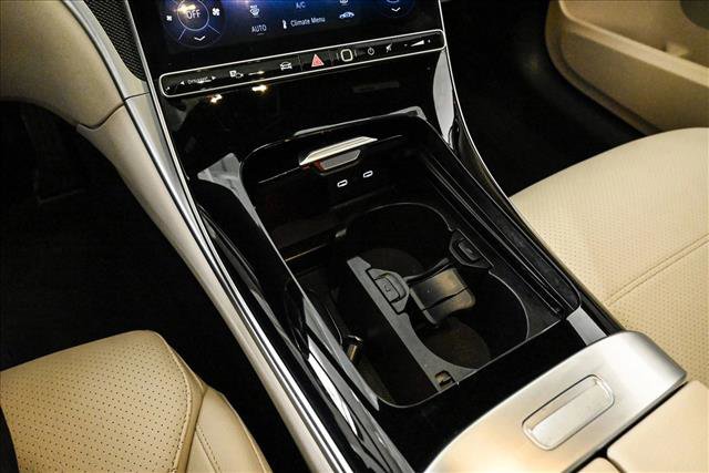 Certified 2025 Mercedes-Benz C 300 4MATIC Sedan image 13
