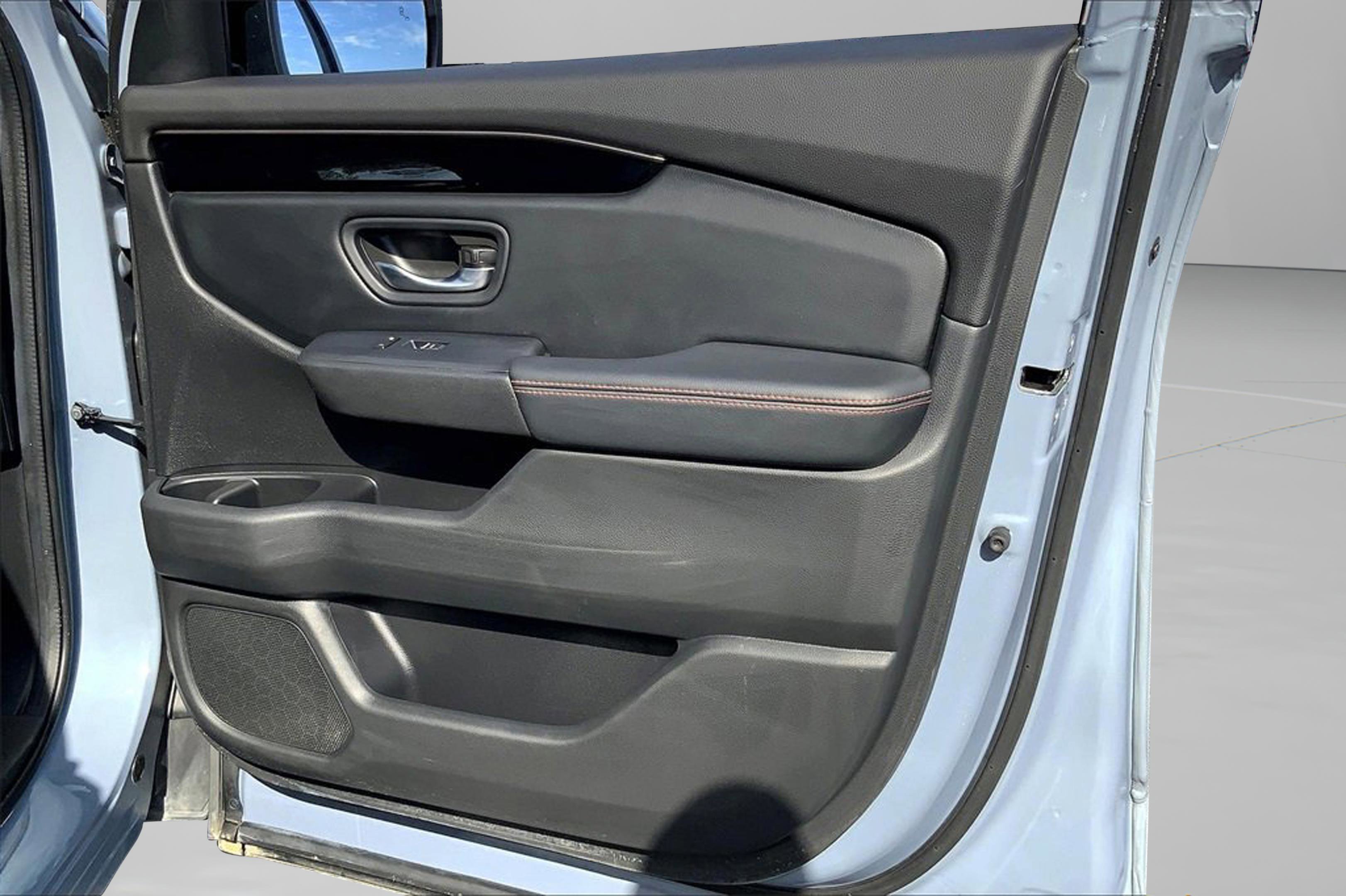 Used 2024 Honda Pilot TrailSport image 25