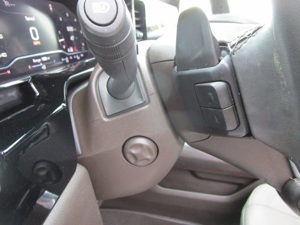 Used 2024 GMC Sierra 1500 SLT w/ SLT Premium Plus Package image 36