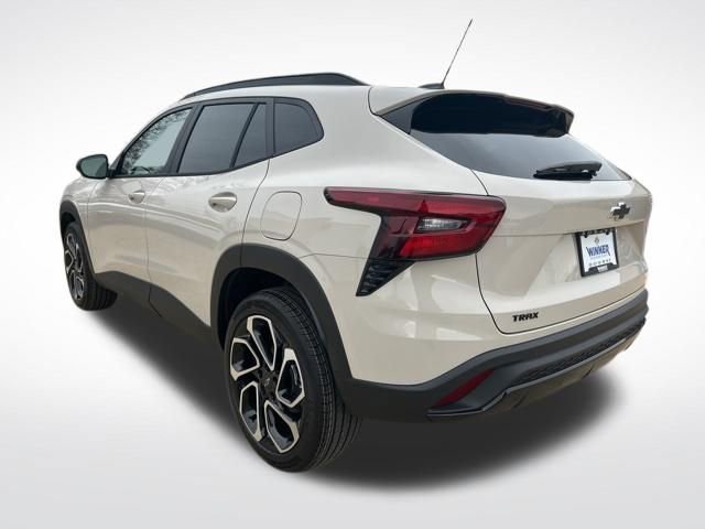 New 2026 Chevrolet Trax RS w/ Sunroof Package image 3