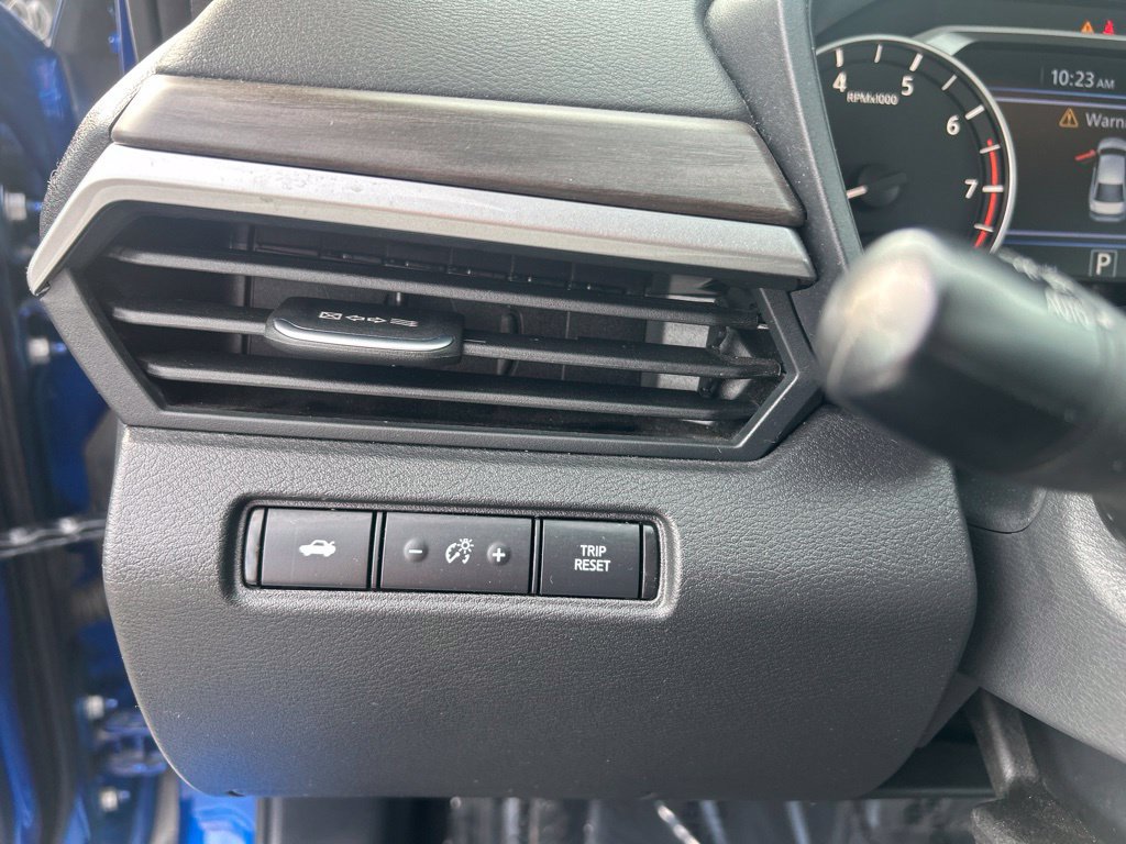 Used 2025 Nissan Altima 2.5 SV FWD image 20