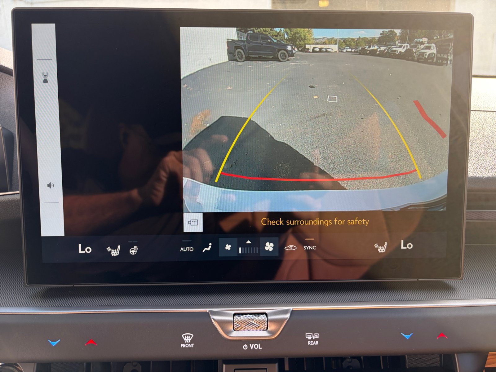 New 2026 Lexus ES 350h AWD image 27
