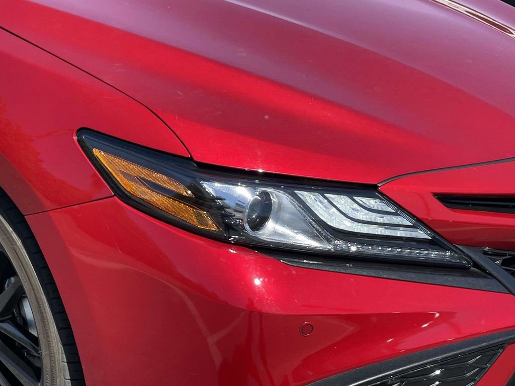 Used 2023 Toyota Camry XSE w/ Navigation Package FWD image 3
