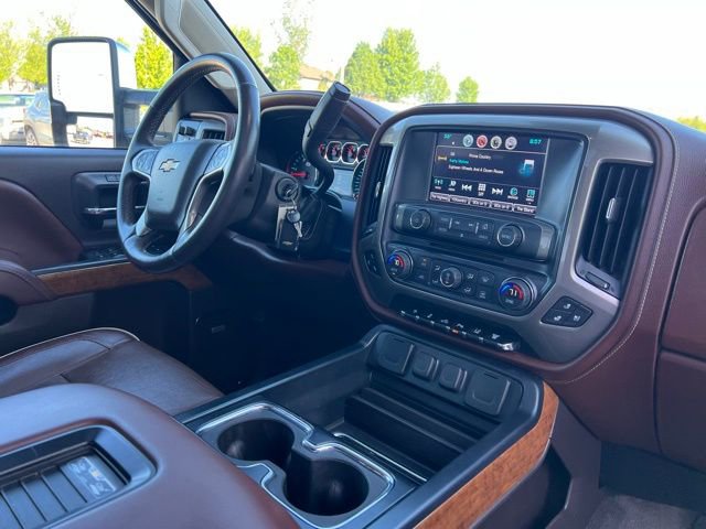 Used 2016 Chevrolet Silverado 2500 High Country w/ Duramax Plus Package AWD/4WD image 12