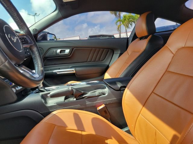 Used 2022 Ford Mustang Premium image 16