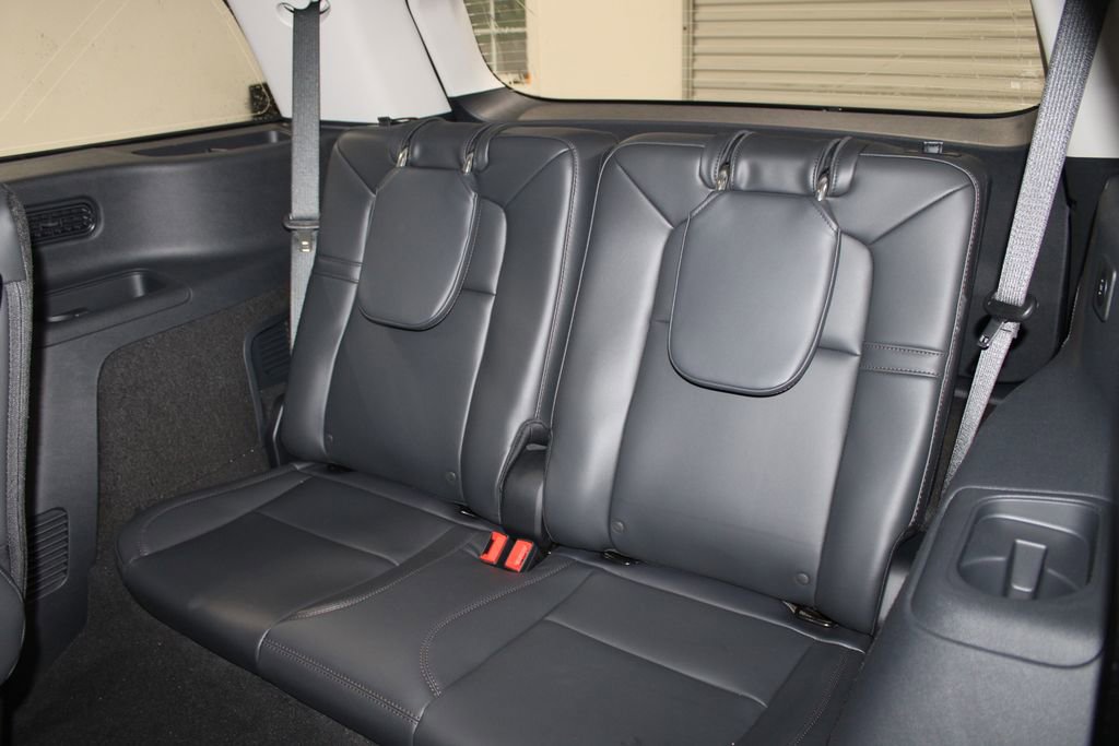 New 2026 Lincoln Aviator AWD image 26