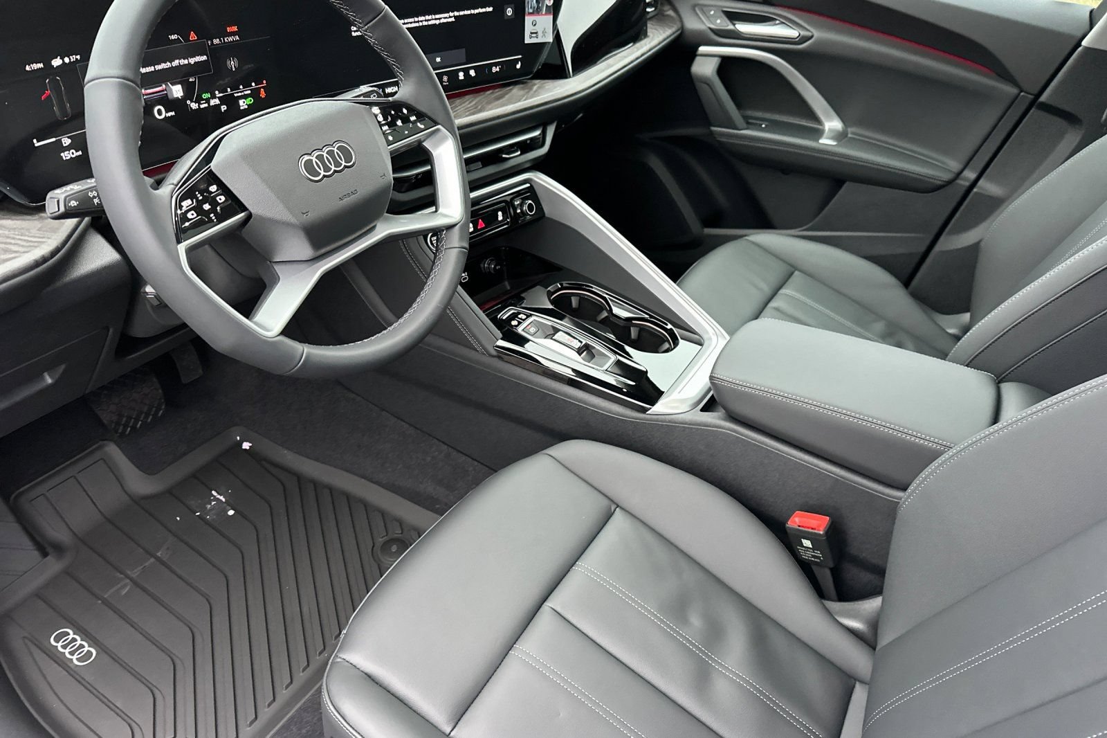 Used 2025 Audi Q5 Premium Plus w/ Premium Plus AWD/4WD image 9