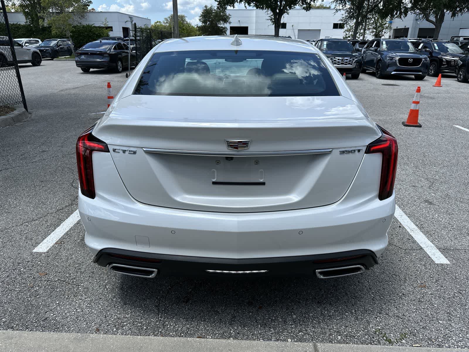 Used 2023 Cadillac CT5 Luxury RWD image 7