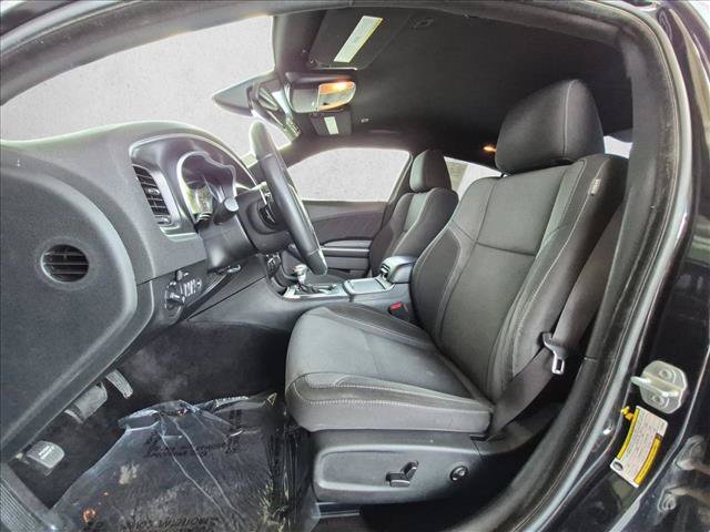 Used 2018 Dodge Charger R/T RWD image 15