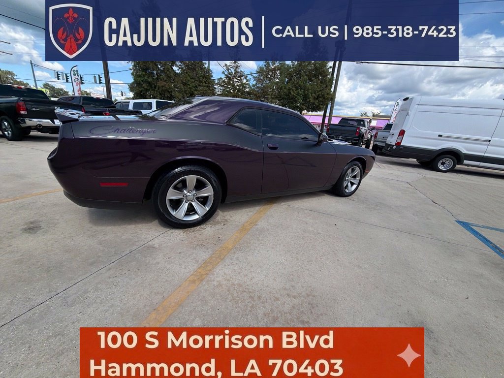 Used 2020 Dodge Challenger SXT RWD image 16