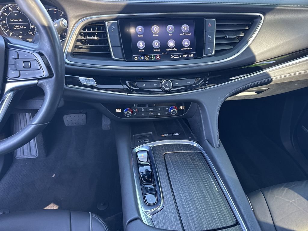 Used 2023 Buick Enclave Avenir image 30
