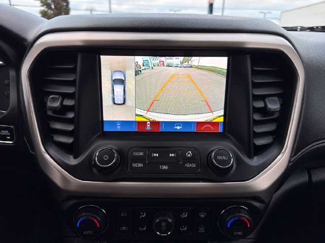 Used 2018 GMC Acadia Denali w/ Technology Package AWD/4WD image 27