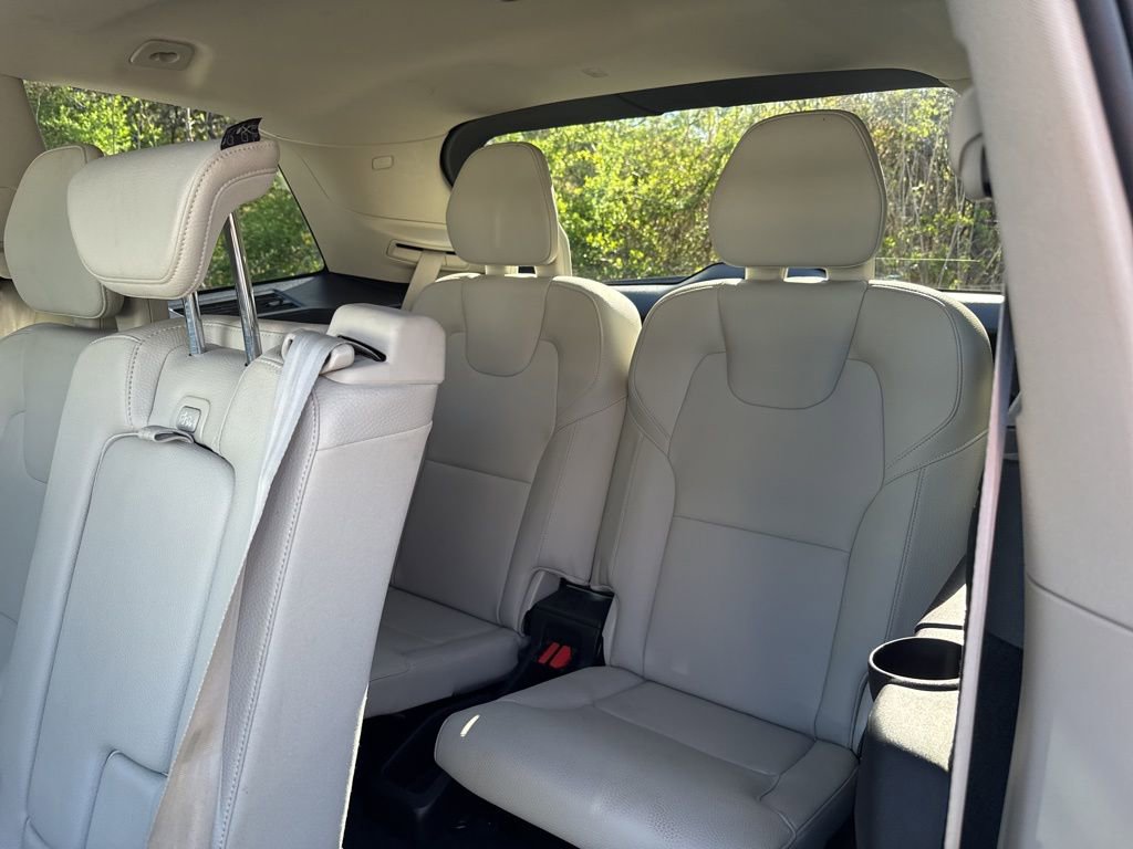 Used 2020 Volvo XC90 T5 Momentum AWD/4WD image 30