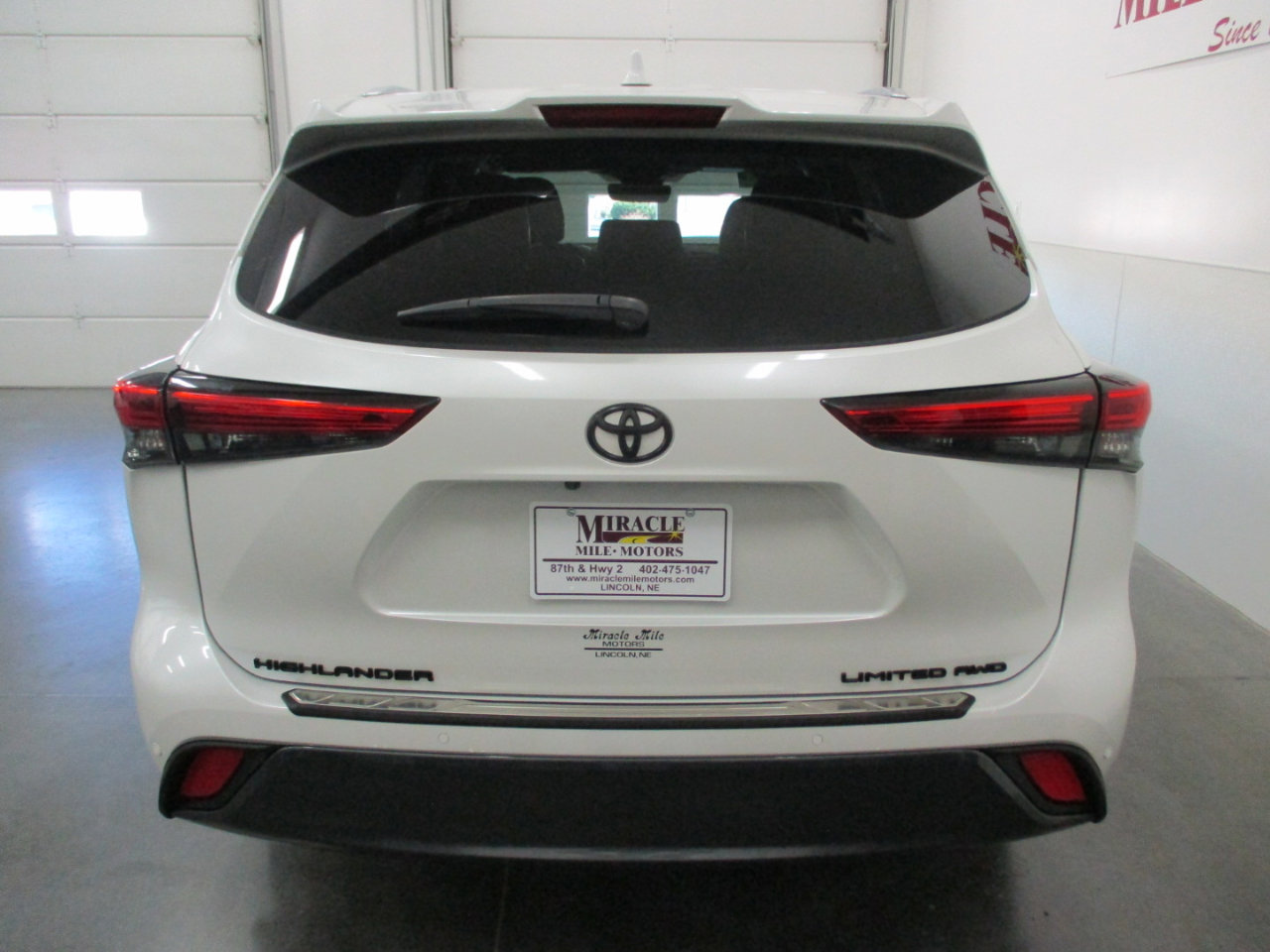 Used 2022 Toyota Highlander Limited image 5