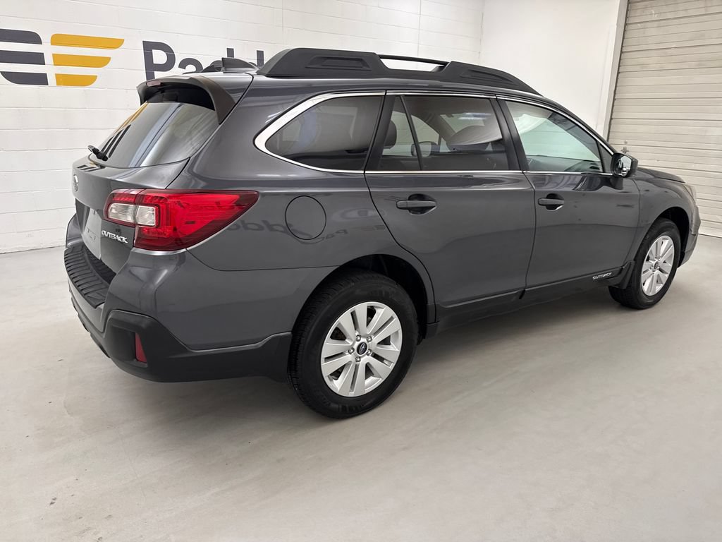 Used 2019 Subaru Outback 2.5i Premium AWD/4WD image 5