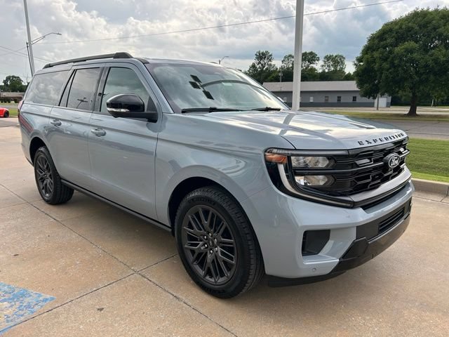 New 2027 Ford Expedition Max Platinum w/ Stealth Appearance Package AWD/4WD image 4
